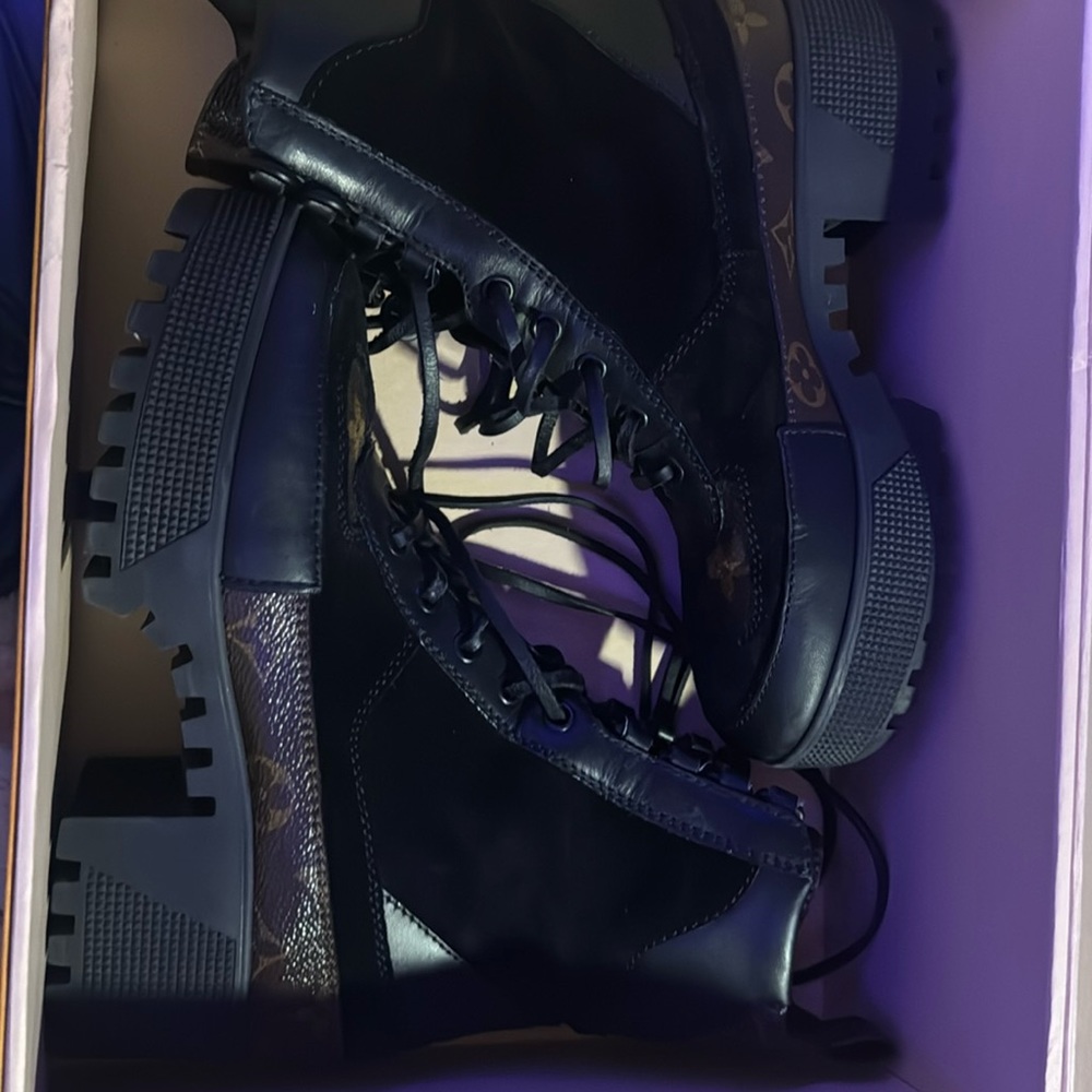 Louis Vuitton Laureate Platform Desert Boot